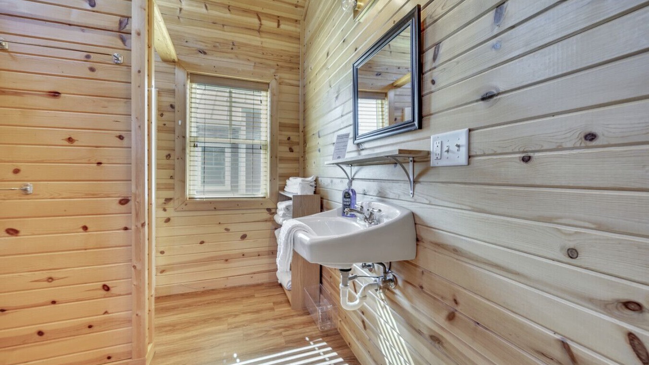 Photo of Bathroom in Okoboji