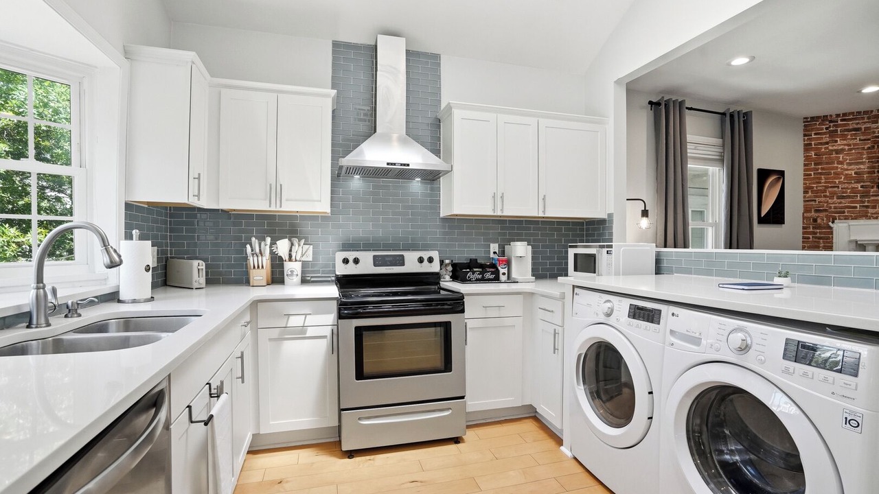 Photo of Kitchen in Midtown