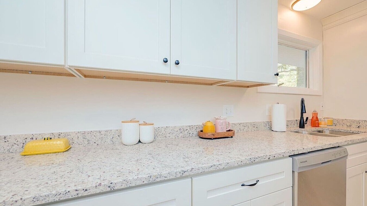 Photo of Kitchen in Central Newport News