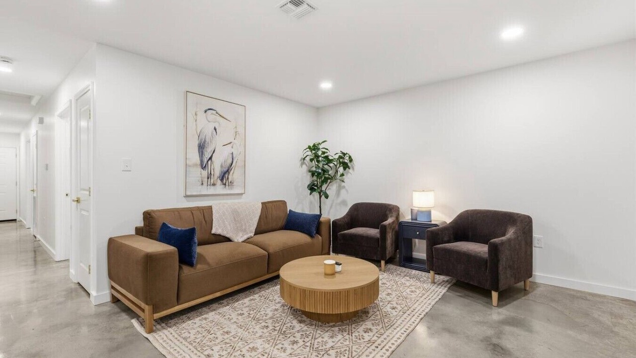 Photo of Livingroom in Lafayette