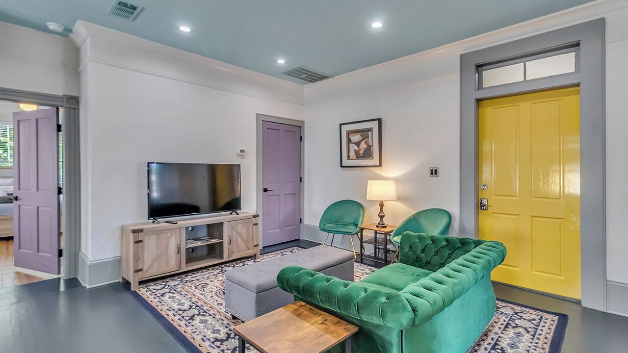 Photo of Livingroom in Savannah Victorian District