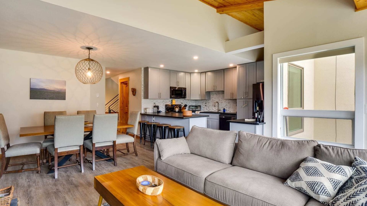 Photo of Livingroom in Eagle-Vail
