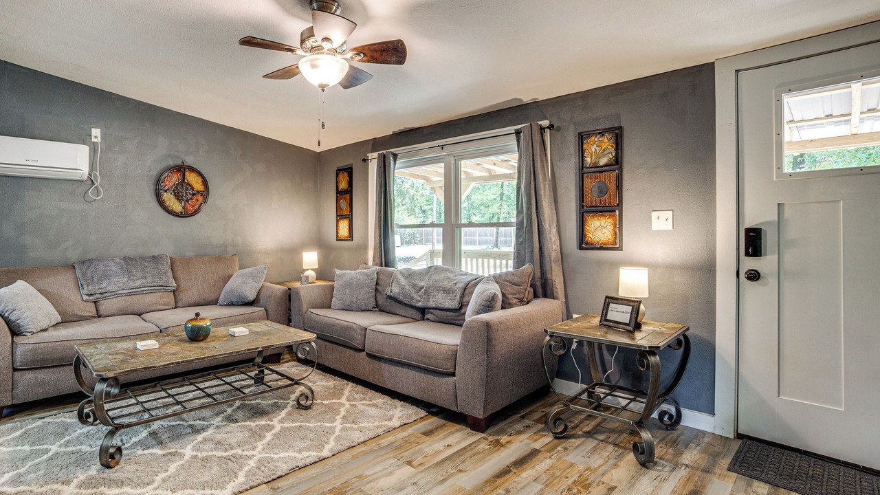 Photo of Bedroom in Wills Point