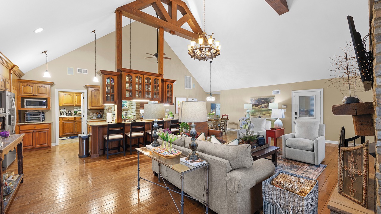 Photo of Livingroom in Fruitvale