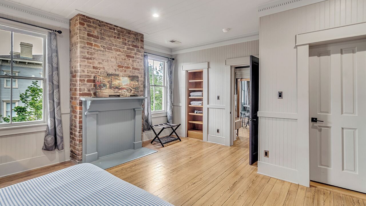 Photo of Bedroom in Savannah Victorian District