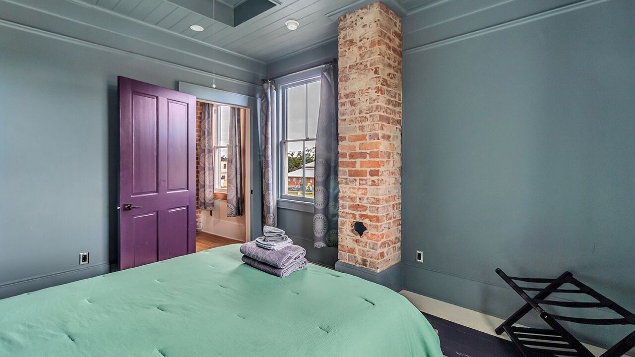 Photo of Bedroom in Savannah Victorian District