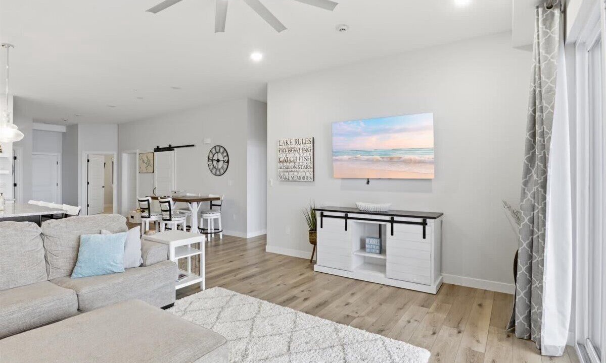 Photo of Livingroom in Osage Beach