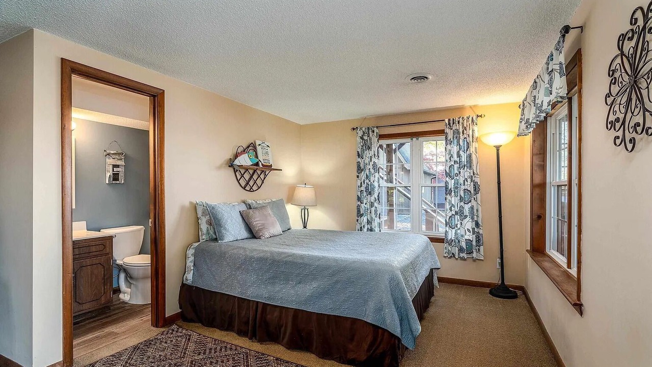 Photo of Bedroom in Goreville