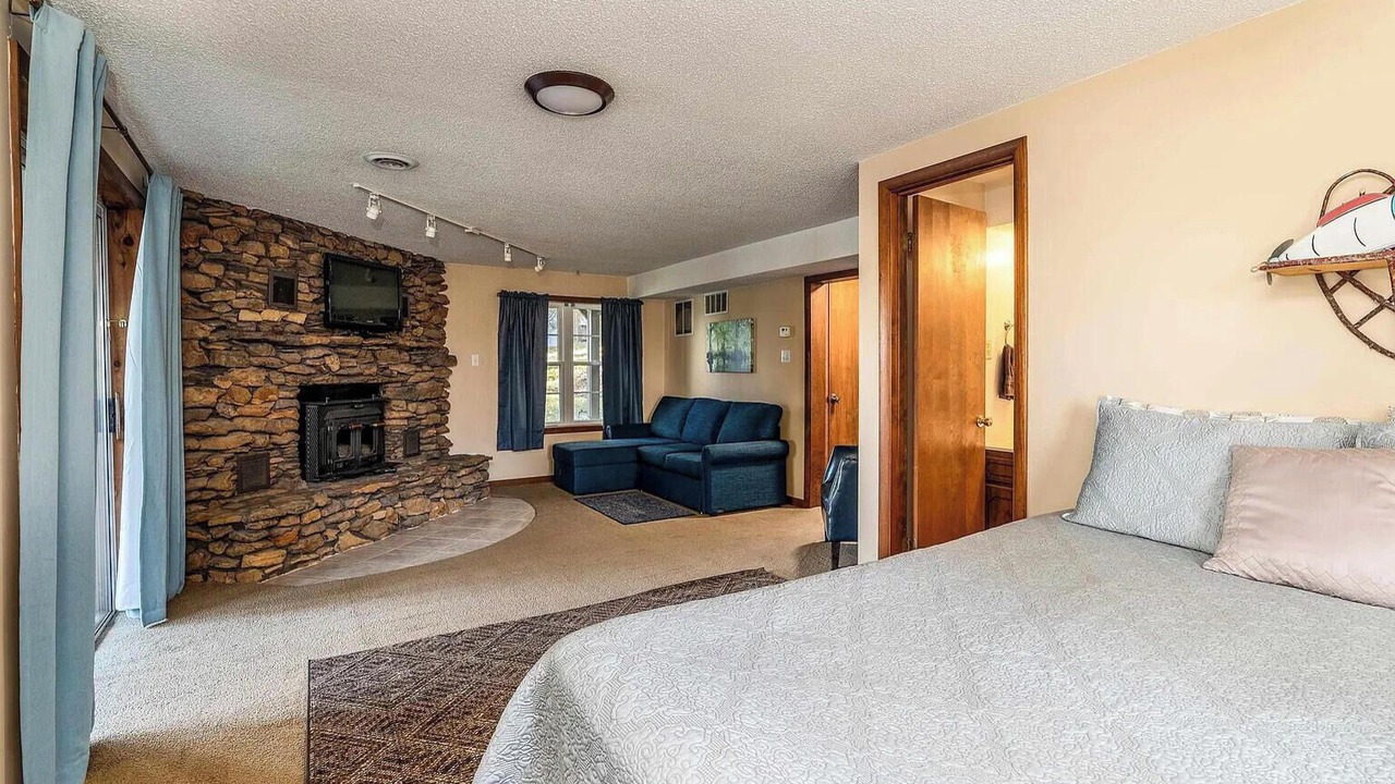 Photo of Bedroom in Goreville