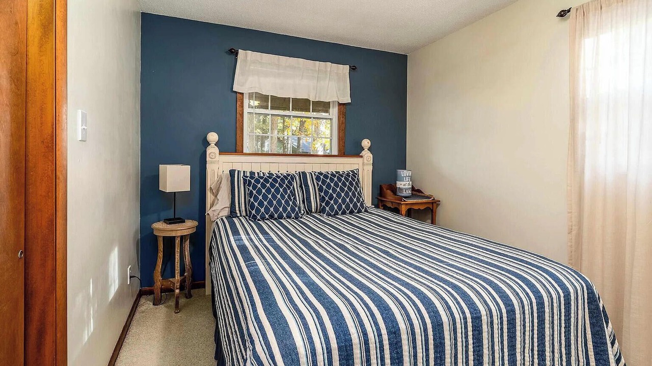 Photo of Bedroom in Goreville