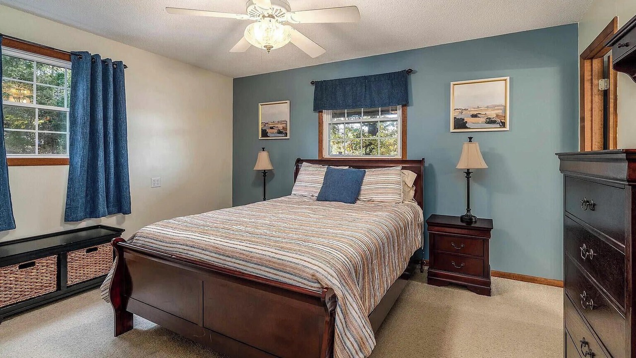 Photo of Bedroom in Goreville