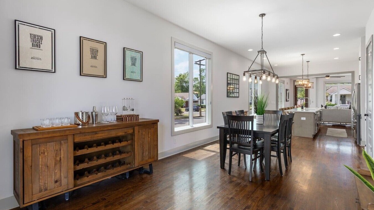 Photo of Bedroom in Cleveland Park