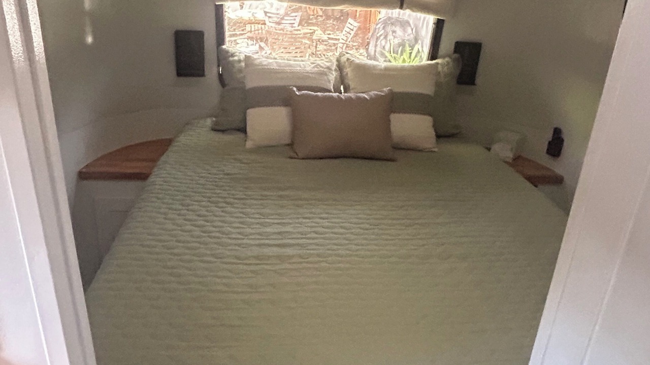 Photo of Bedroom in Orangevale