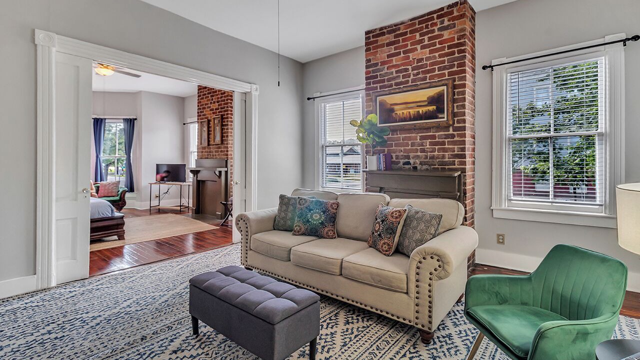 Photo of Livingroom in Historic Downtown Savannah