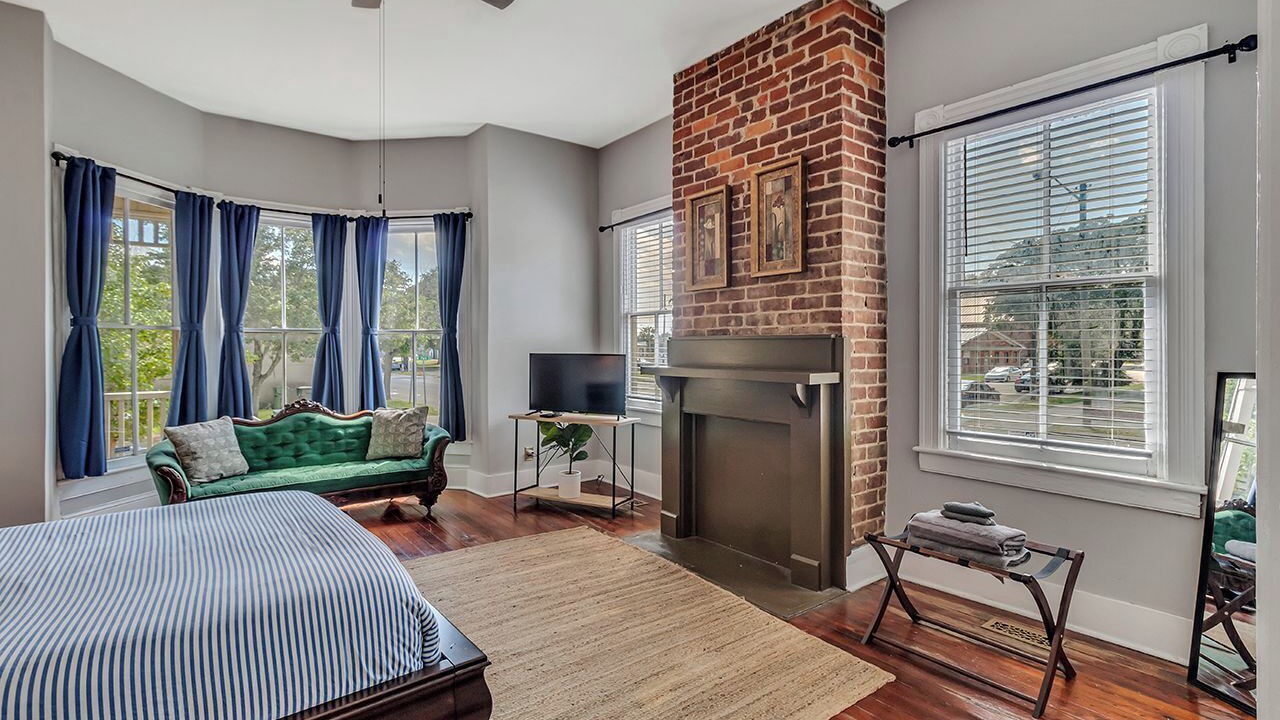 Photo of Bedroom in Historic Downtown Savannah