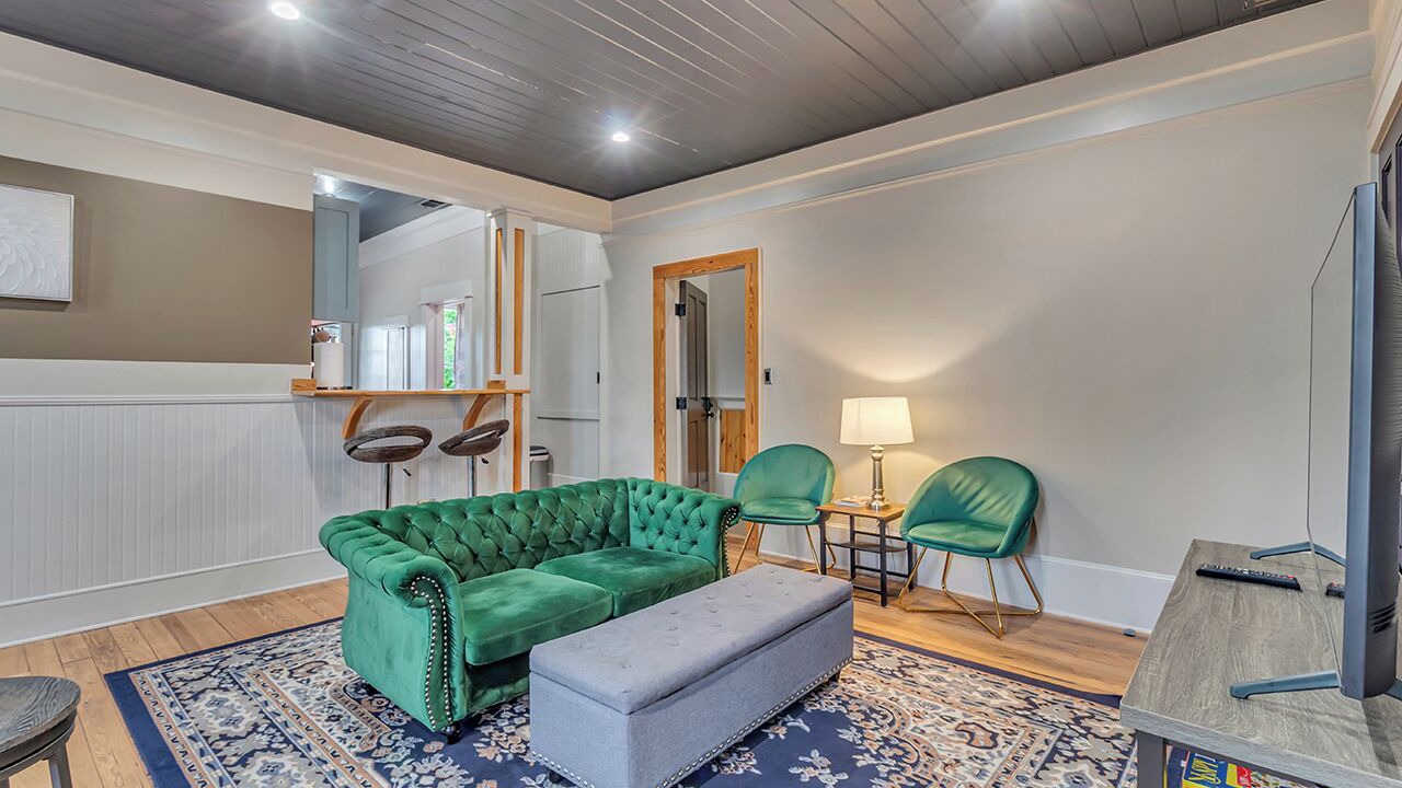 Photo of Livingroom in Historic Downtown Savannah
