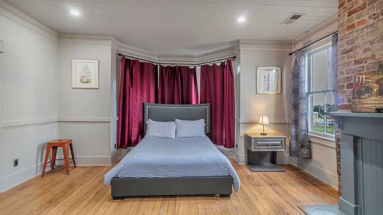 Photo of Bedroom in Historic Downtown Savannah