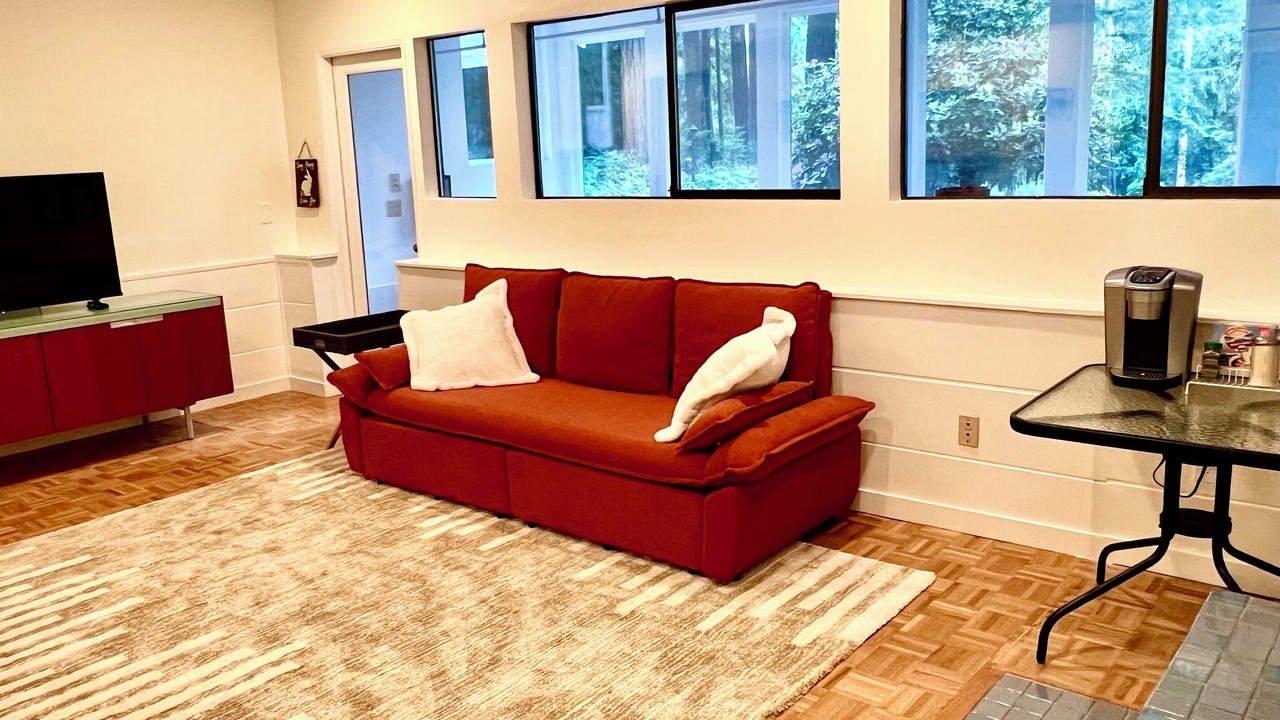 Photo of Livingroom in Cottage Lake