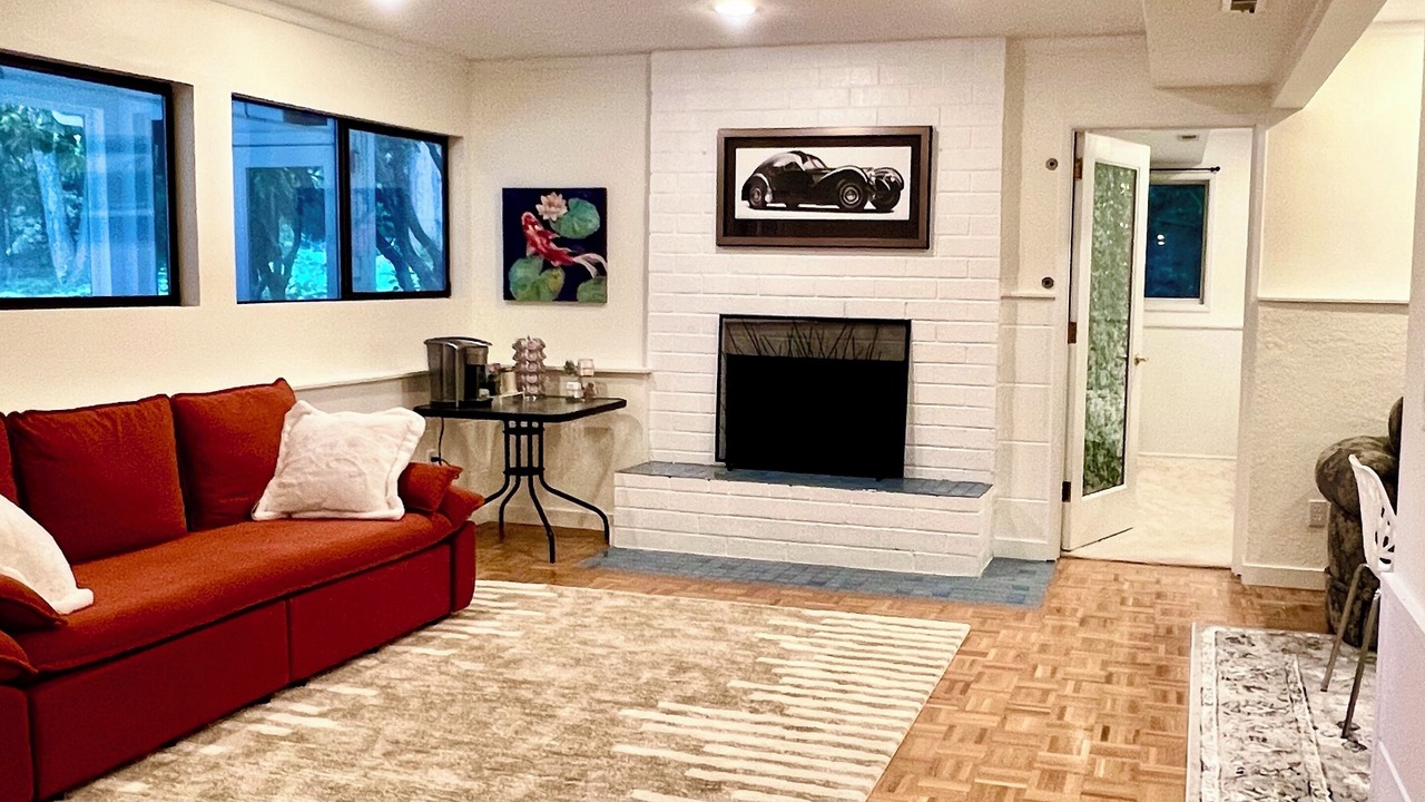 Photo of Livingroom in Cottage Lake