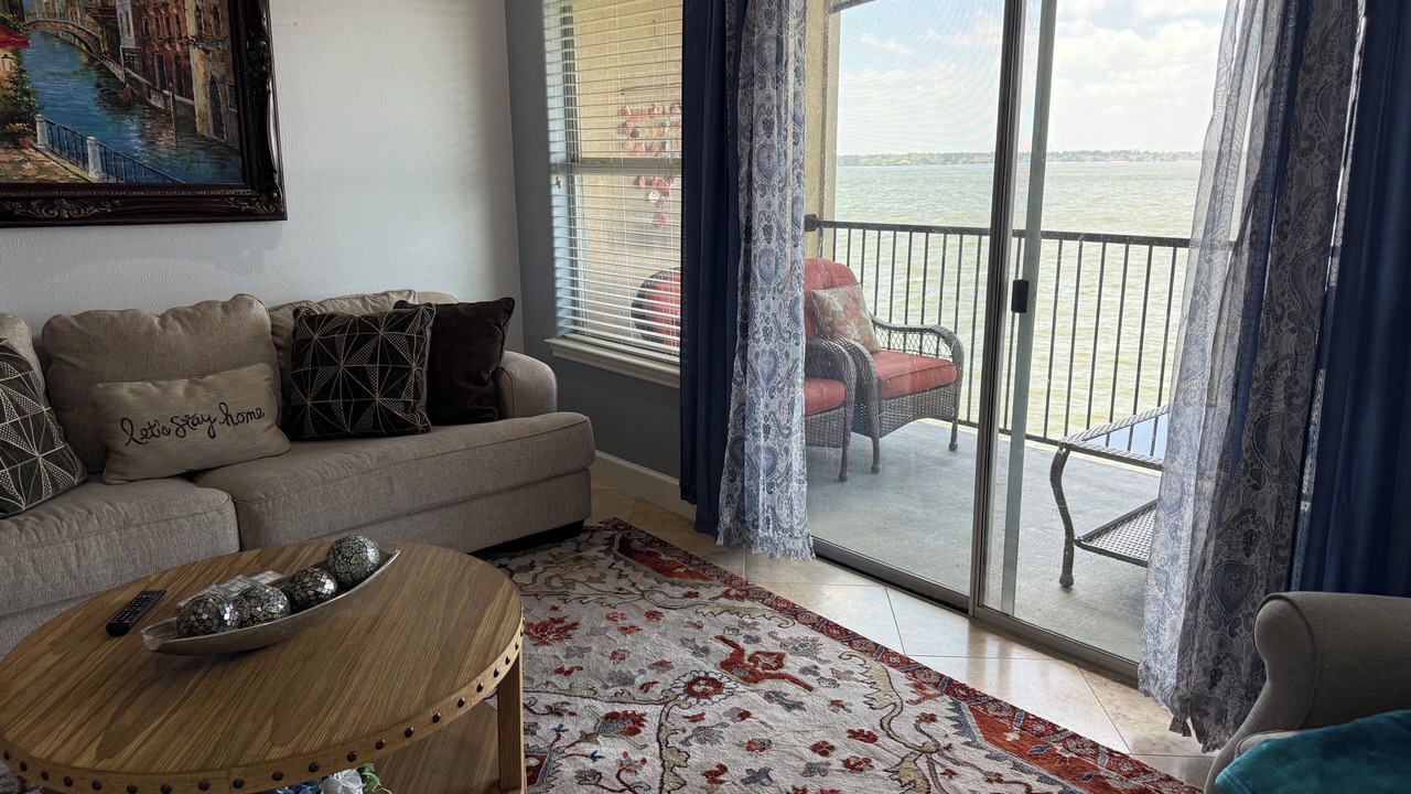 Photo of Livingroom in Seven Coves