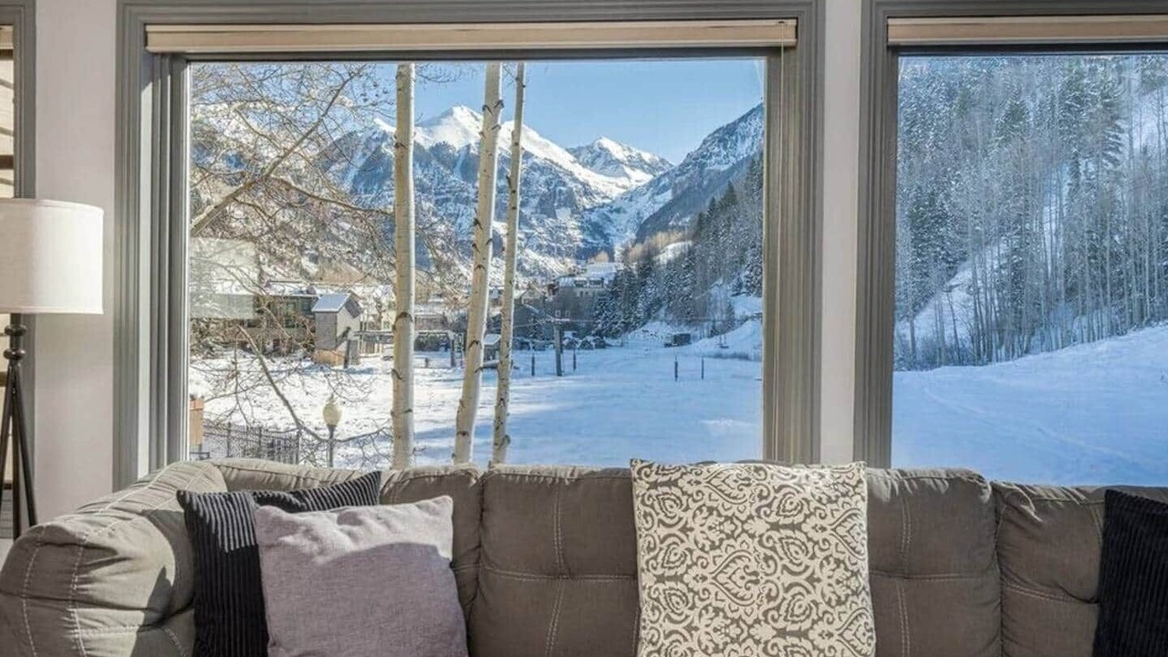Photo of Livingroom in Telluride
