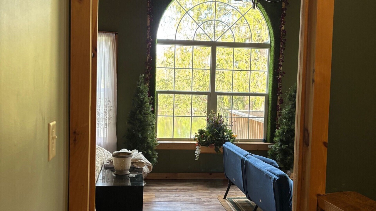 Photo of Livingroom in Clay