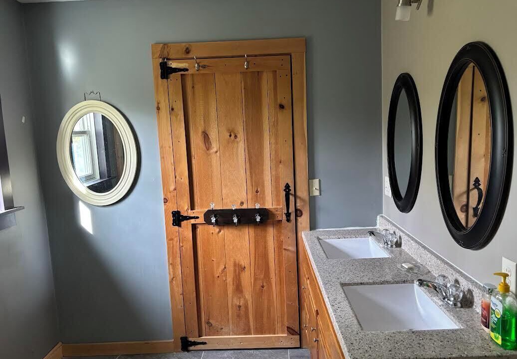 Photo of Bathroom in Clay