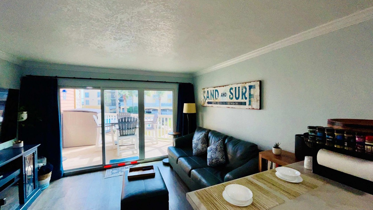 Photo of Bedroom in Galveston