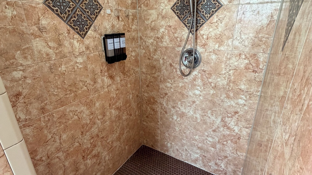 Photo of Bathroom in Central Southwest
