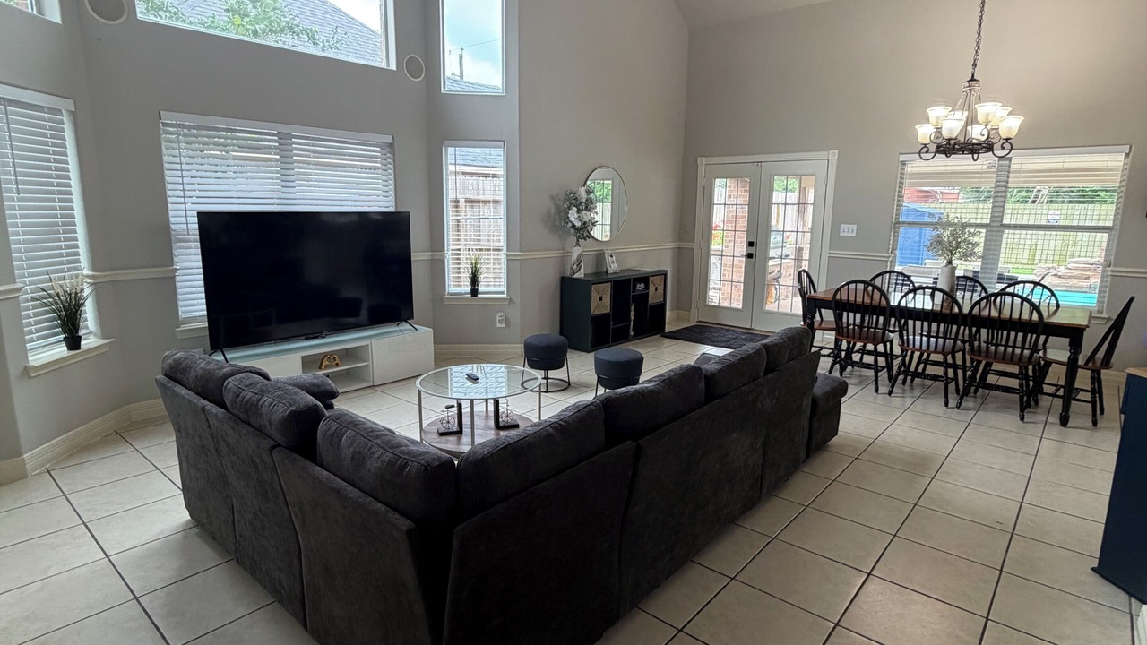 Photo of Livingroom in Central Southwest