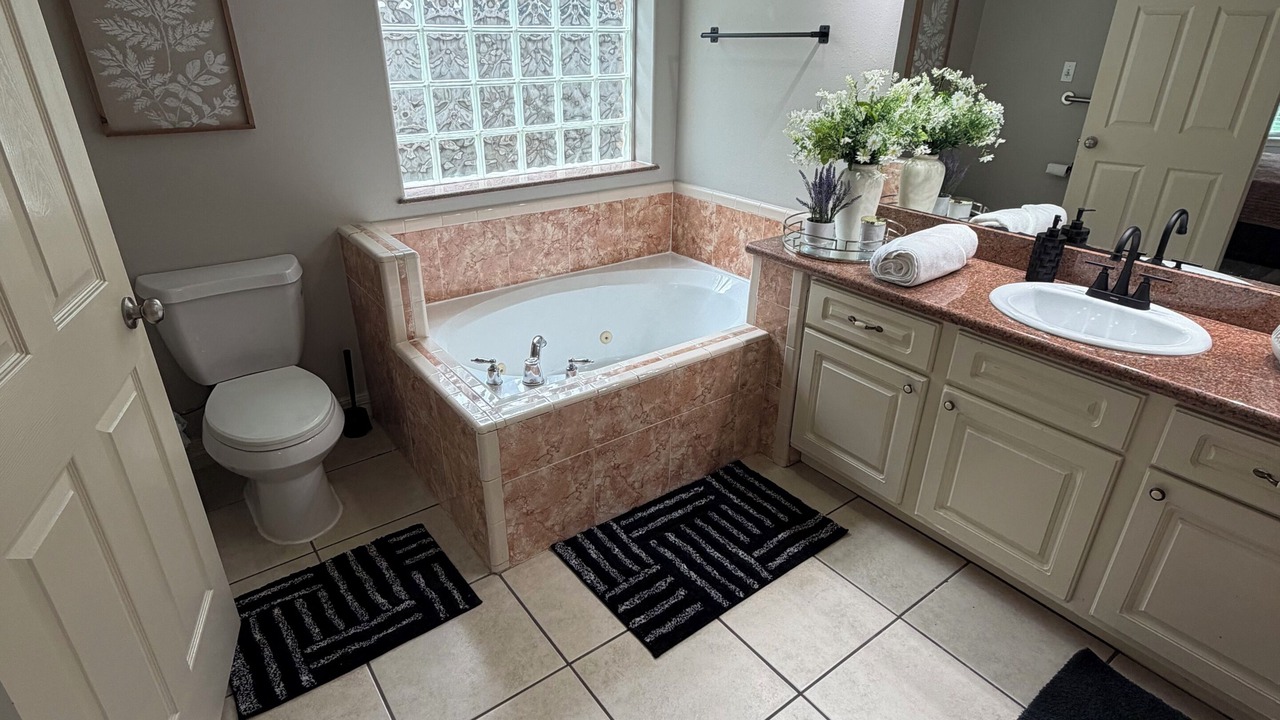 Photo of Bathroom in Central Southwest