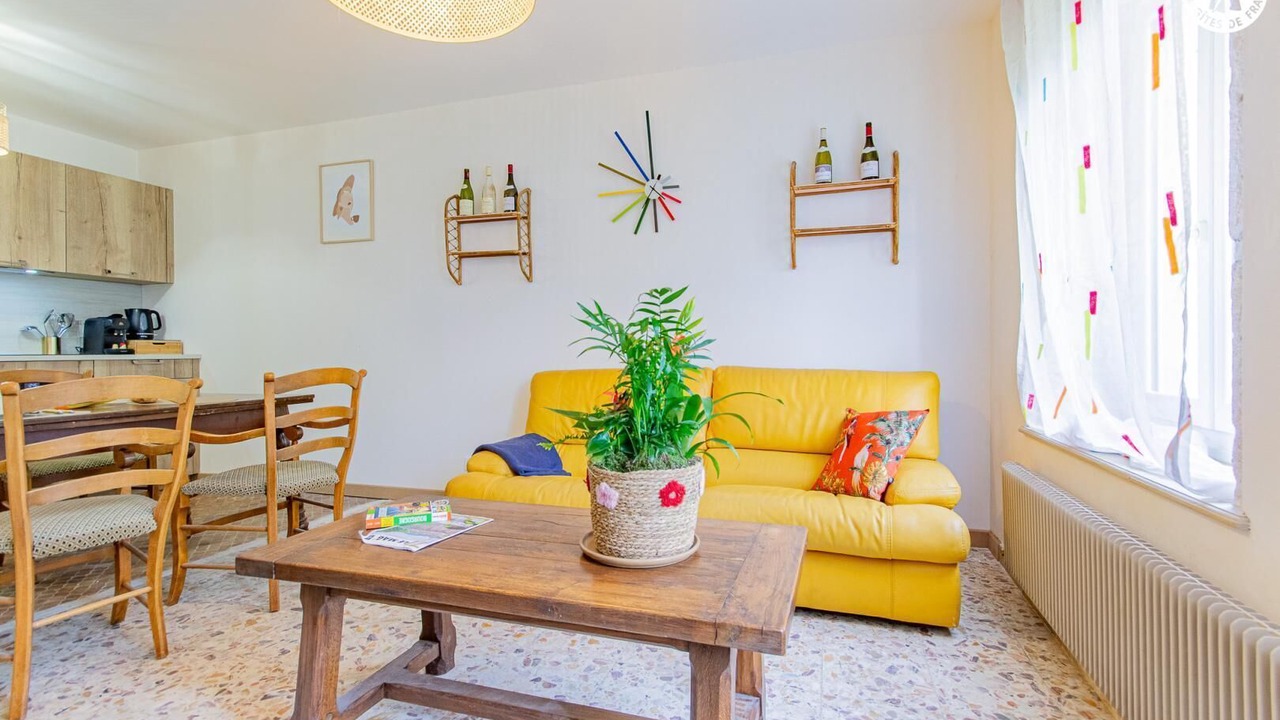 Photo of Livingroom in Saint-Loup-Geanges