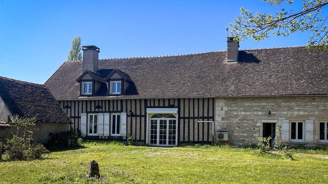 Photo of Outdoor in Saint-Loup-Geanges