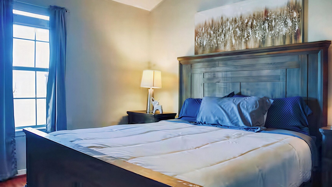 Photo of Bedroom in Old East Dallas