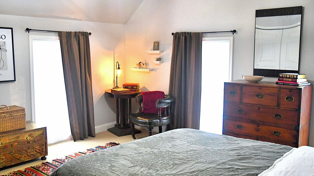 Photo of Bedroom in Middleburg