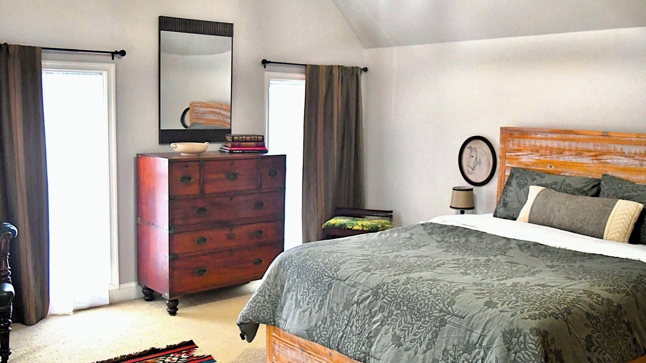 Photo of Bedroom in Middleburg