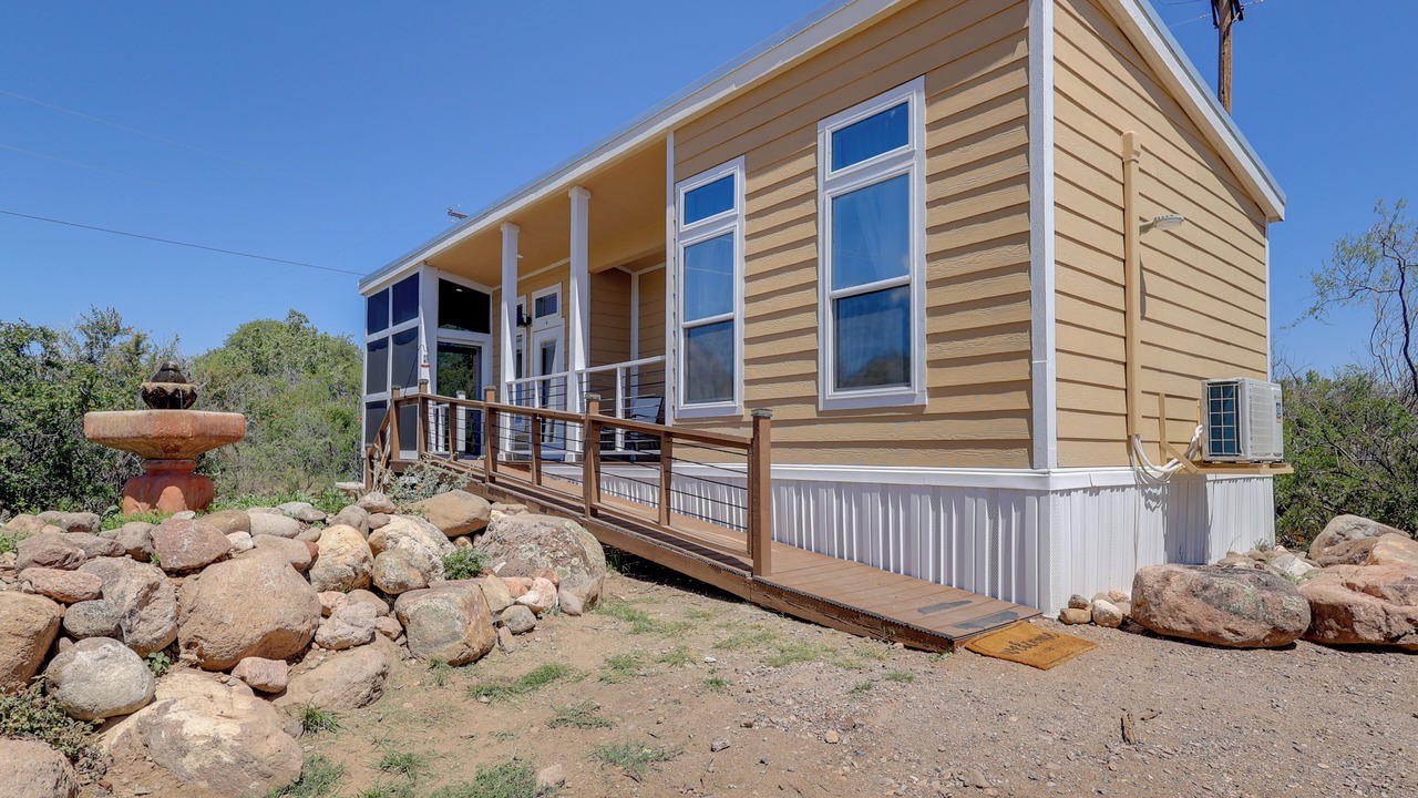 Photo of Outdoor in Portal