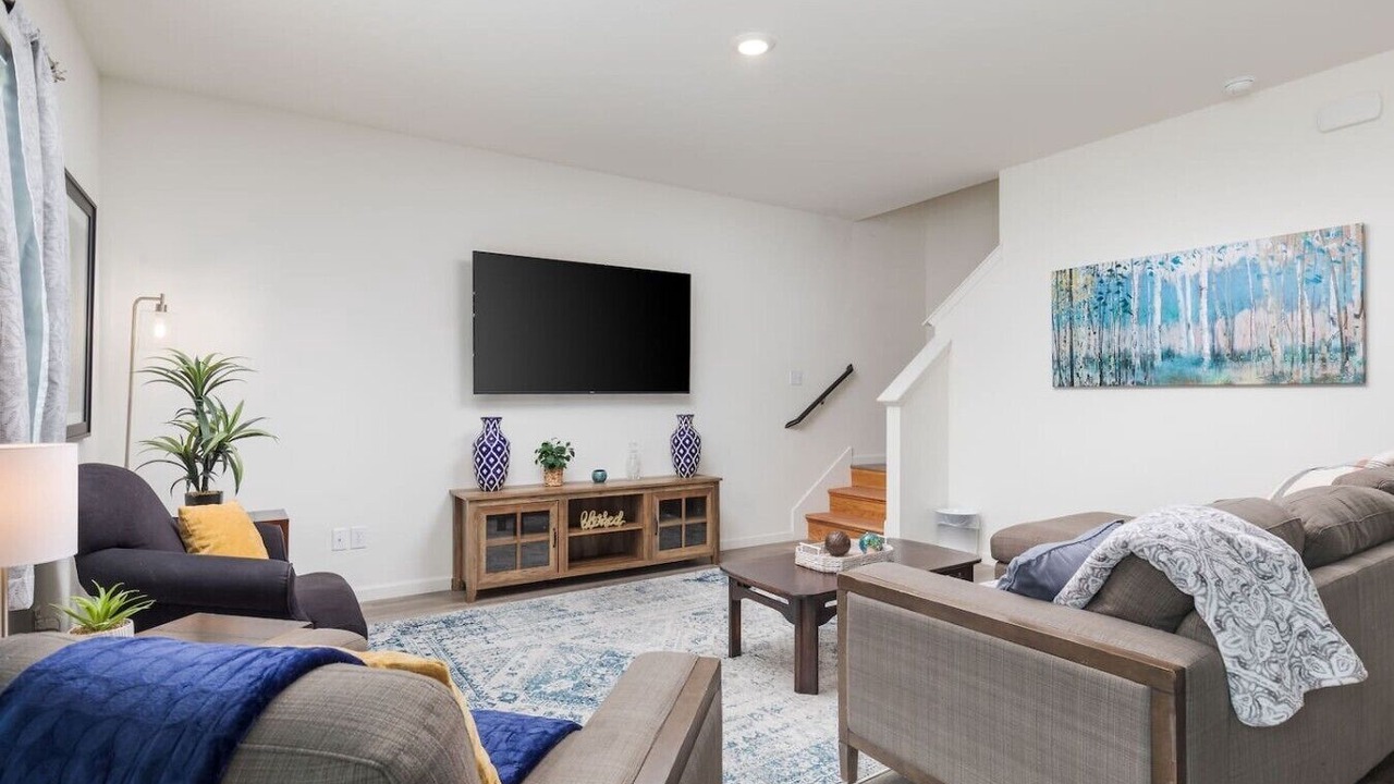 Photo of Livingroom in Edgecliff Village