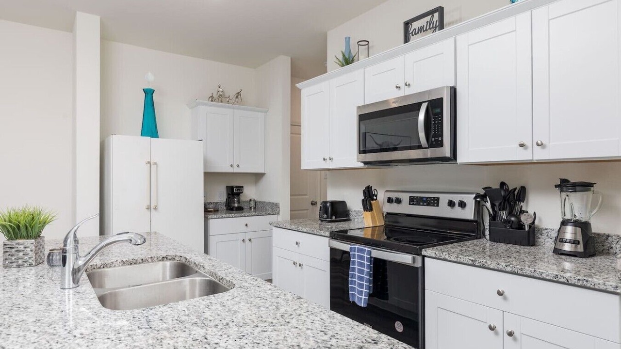 Photo of Kitchen in Edgecliff Village