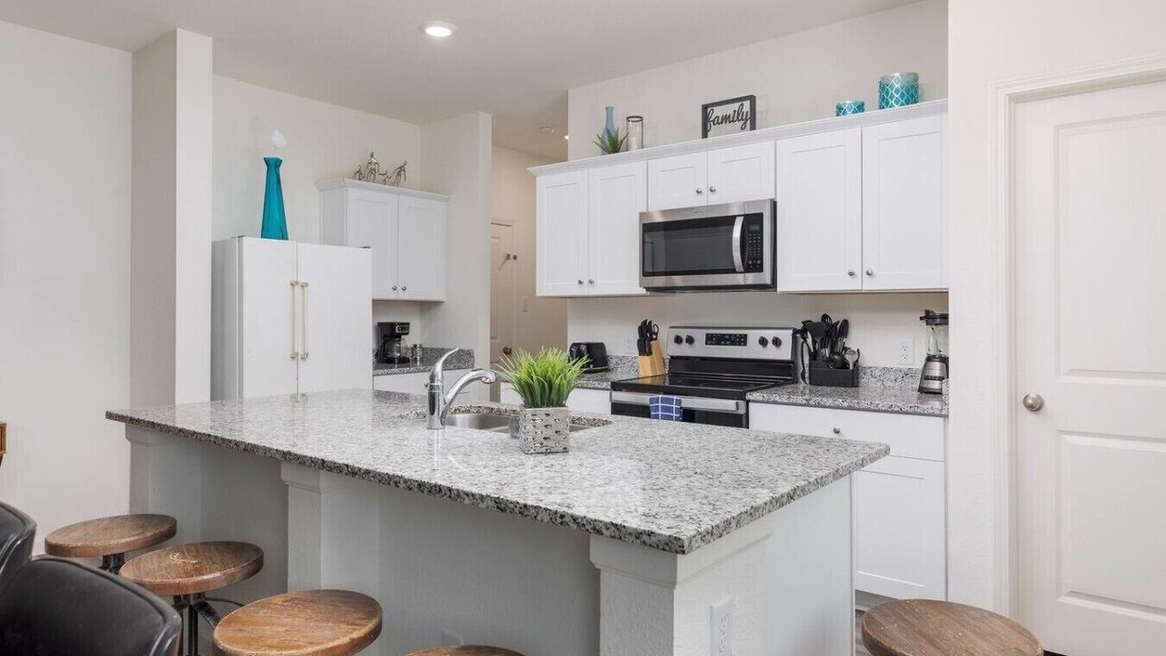 Photo of Kitchen in Edgecliff Village