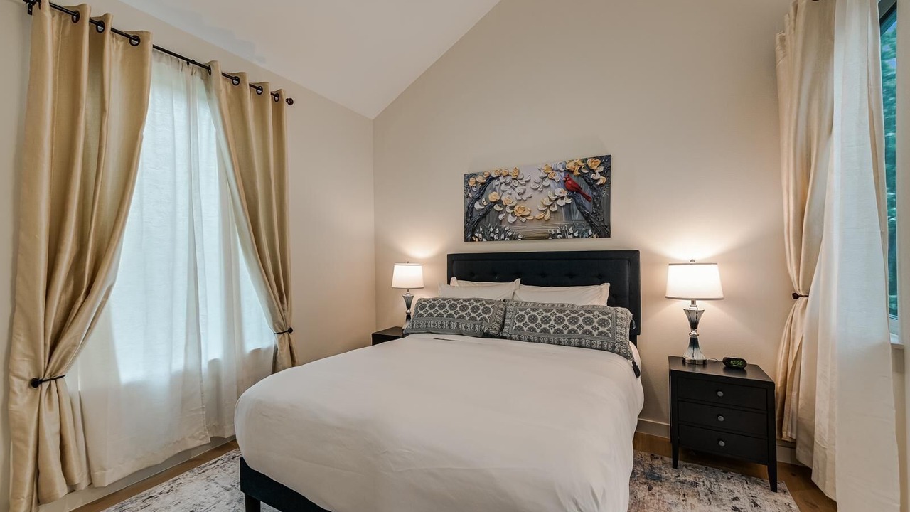 Photo of Bedroom in Govalle