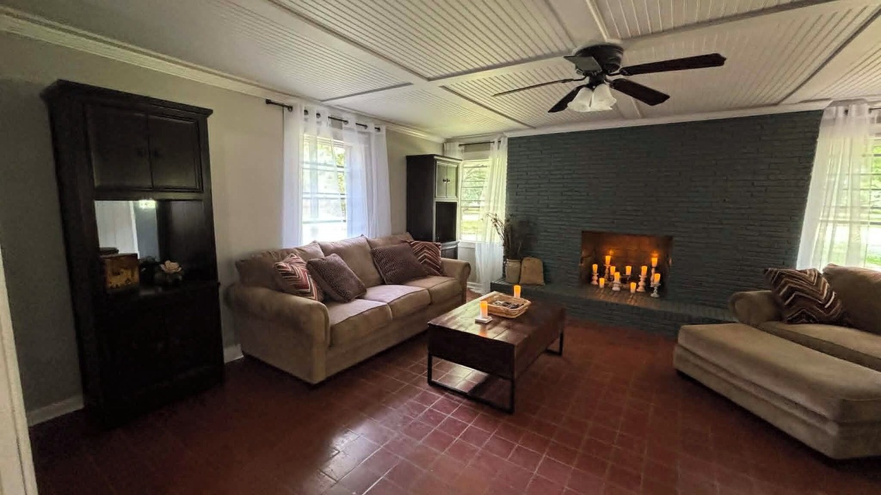 Photo of Livingroom in Winterville