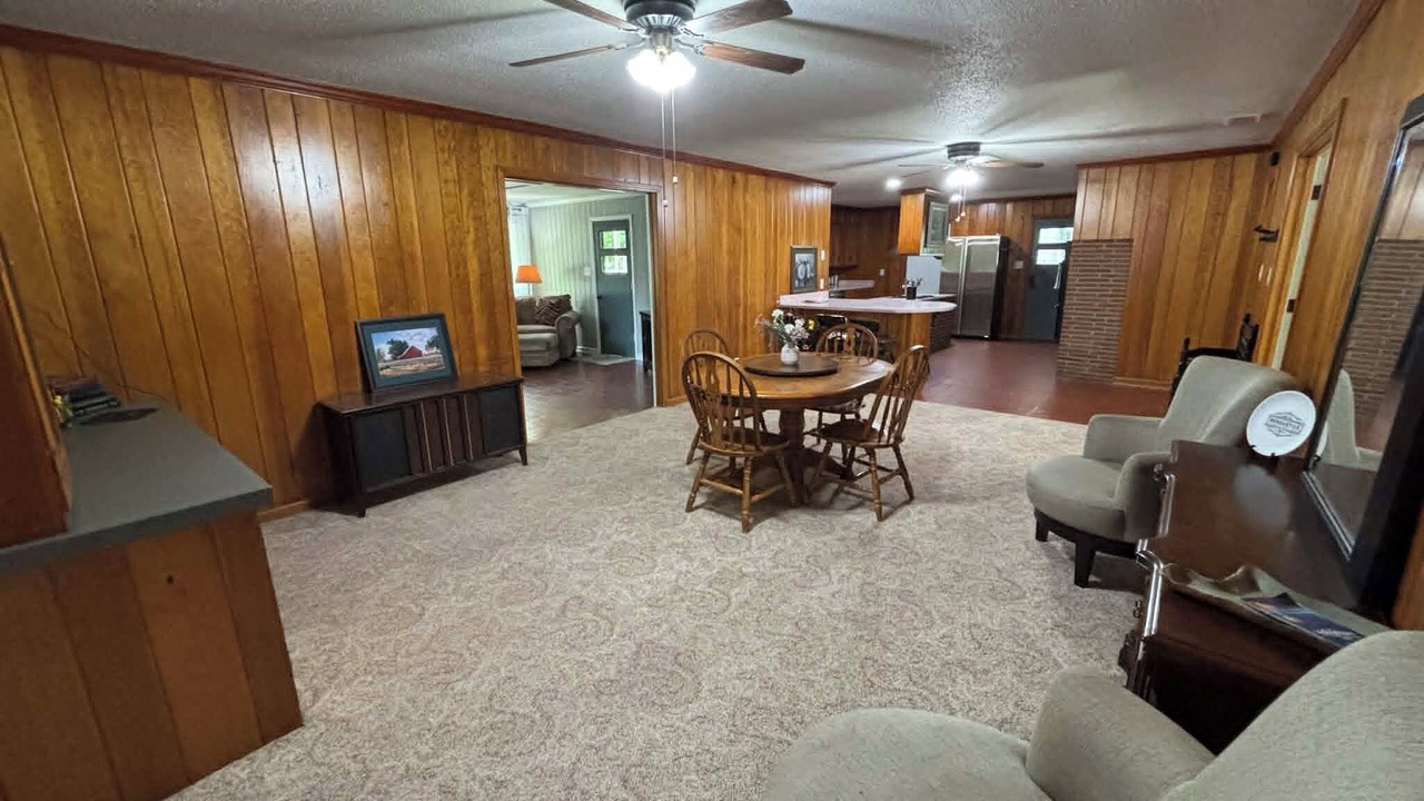 Photo of Livingroom in Winterville