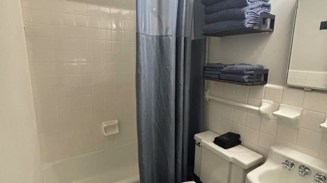 Photo of Bathroom in Winterville