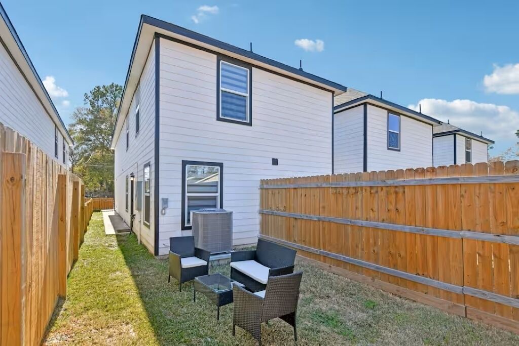 Photo of Outdoor in Northside