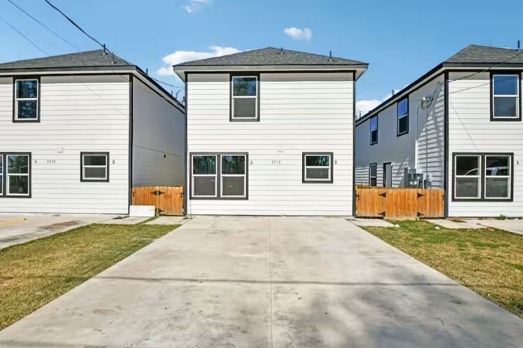 Photo of Outdoor in Northside