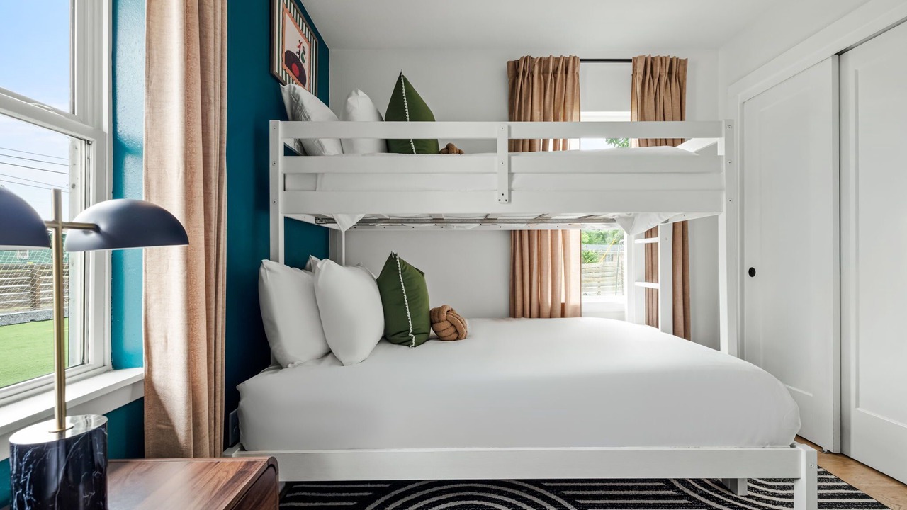Photo of Bedroom in MLK