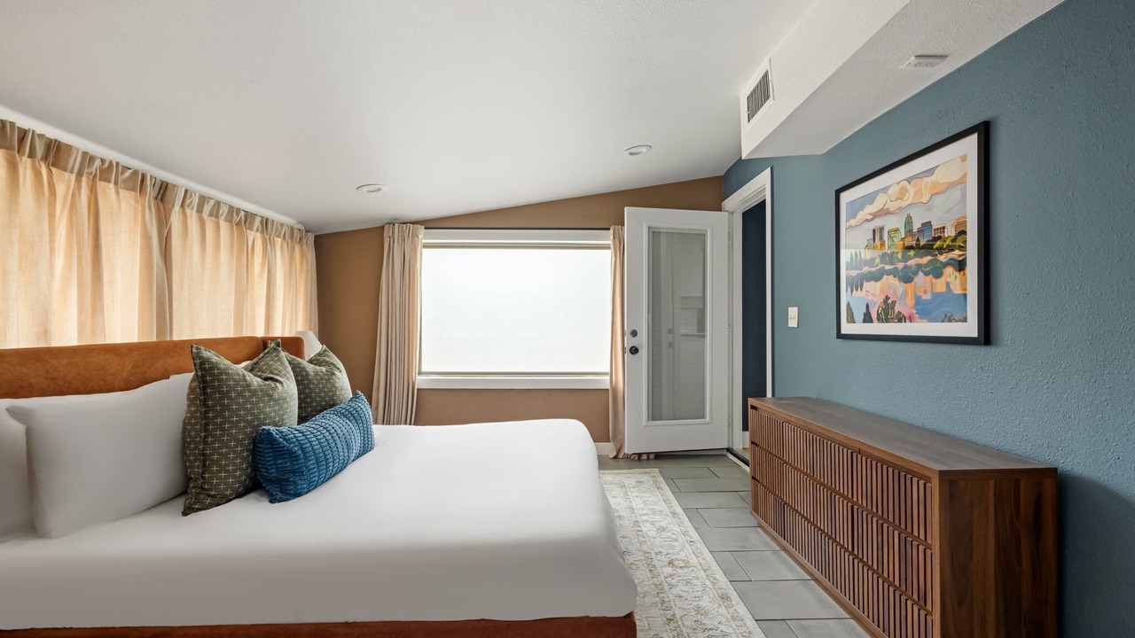Photo of Bedroom in MLK