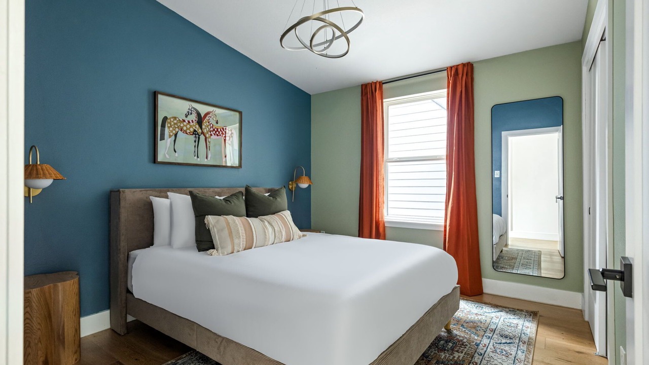 Photo of Bedroom in MLK
