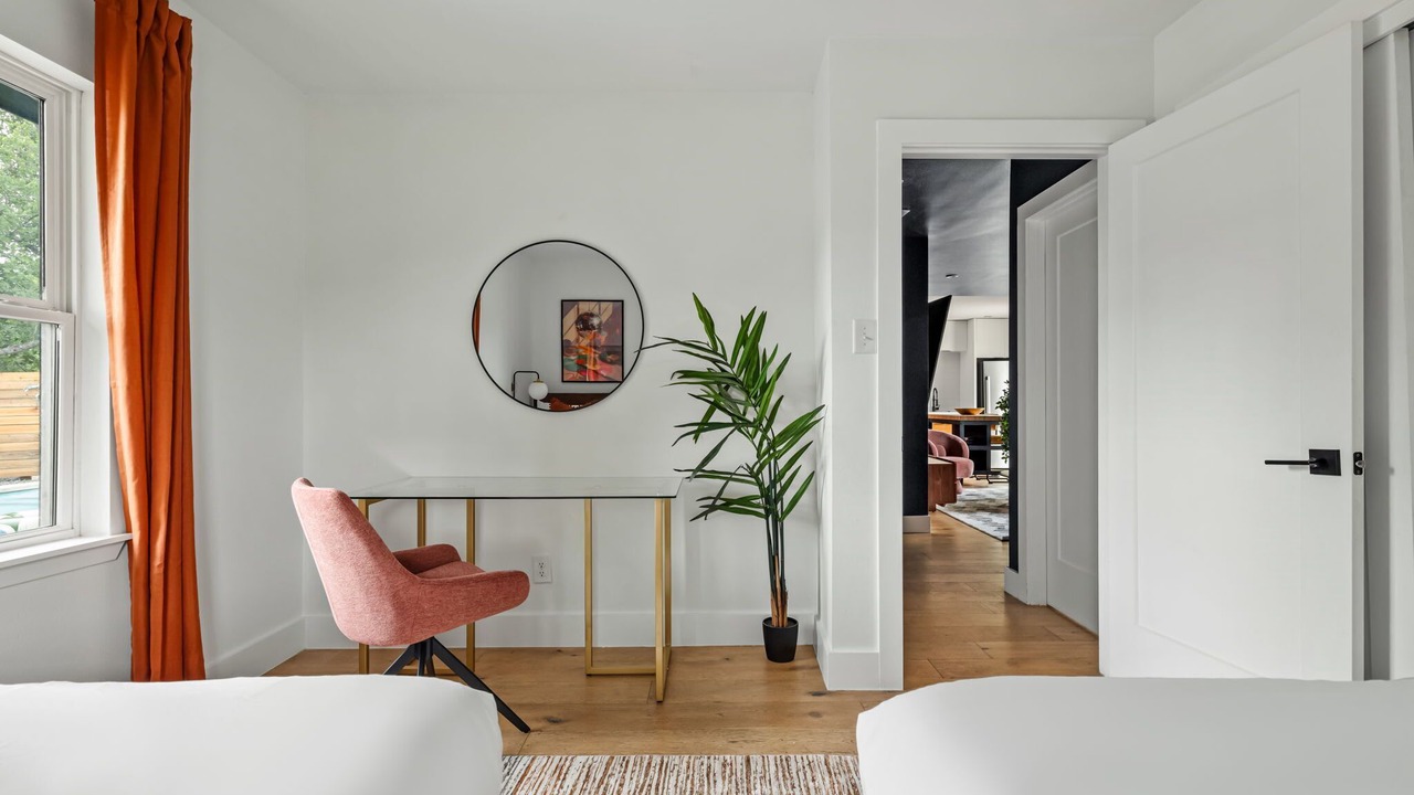 Photo of Bedroom in MLK